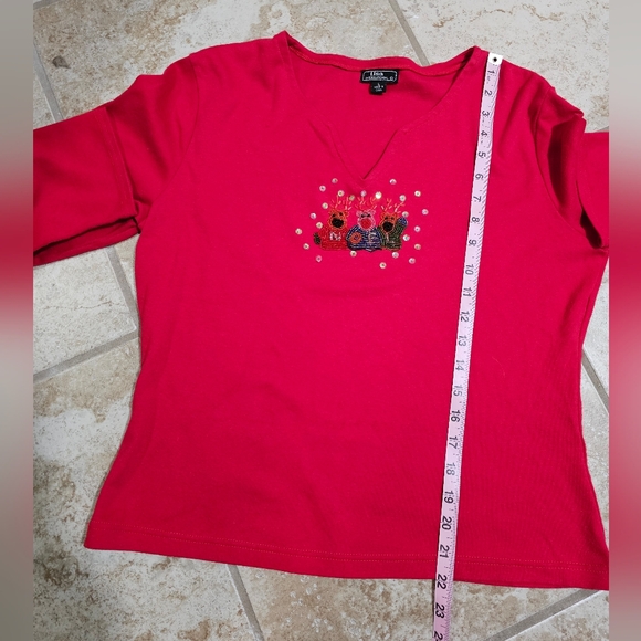 Lisa International Women Red Noel Beaded Top L Christmas Holiday Sparkle Cute - Picture 7 of 7